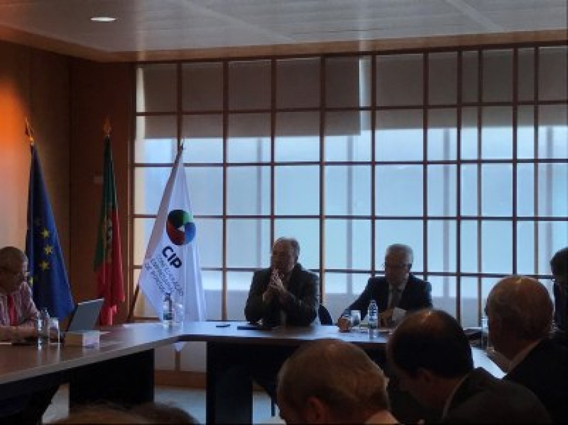 José Manuel Fernandes participa na reunião do Conselho Geral e Direção da CIP 