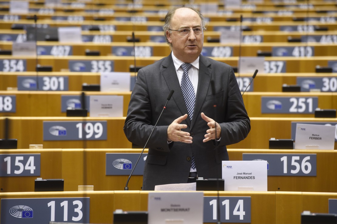 Parlamento Europeu aprova negociações para InvestEU reforçado contra Covid-19