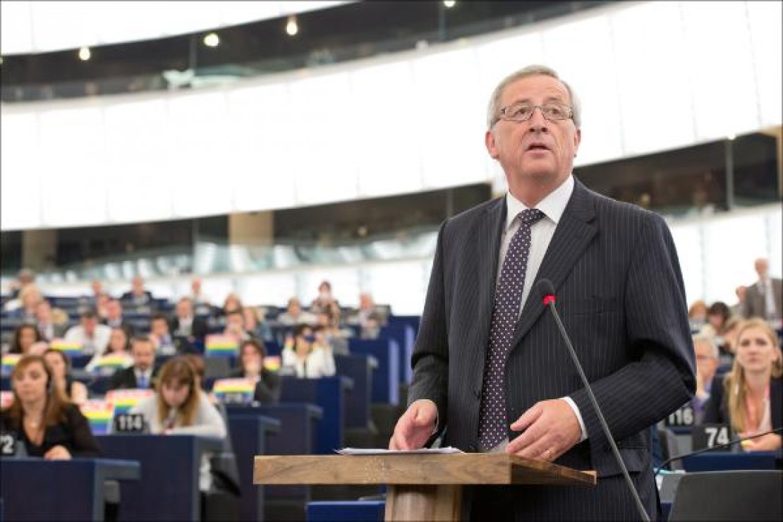 Crise de Refugiados: Carlos Coelho pergunta a Juncker porquê a lentidão na resposta 
