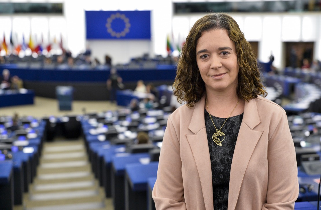 Sofia Ribeiro desafia Comissário a juntar-se à posição do Parlamento Europeu